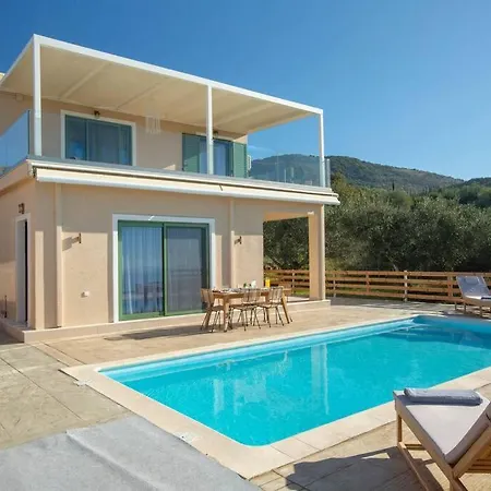 Melisou Villas-cosy Little Complex With Stunning Views Kalamítsi