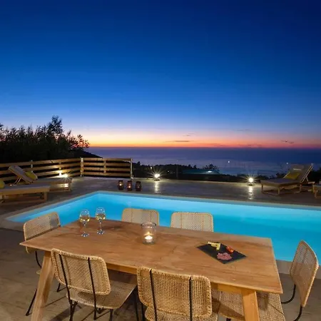Vilă Melisou Villas-cosy Little Complex With Stunning Views